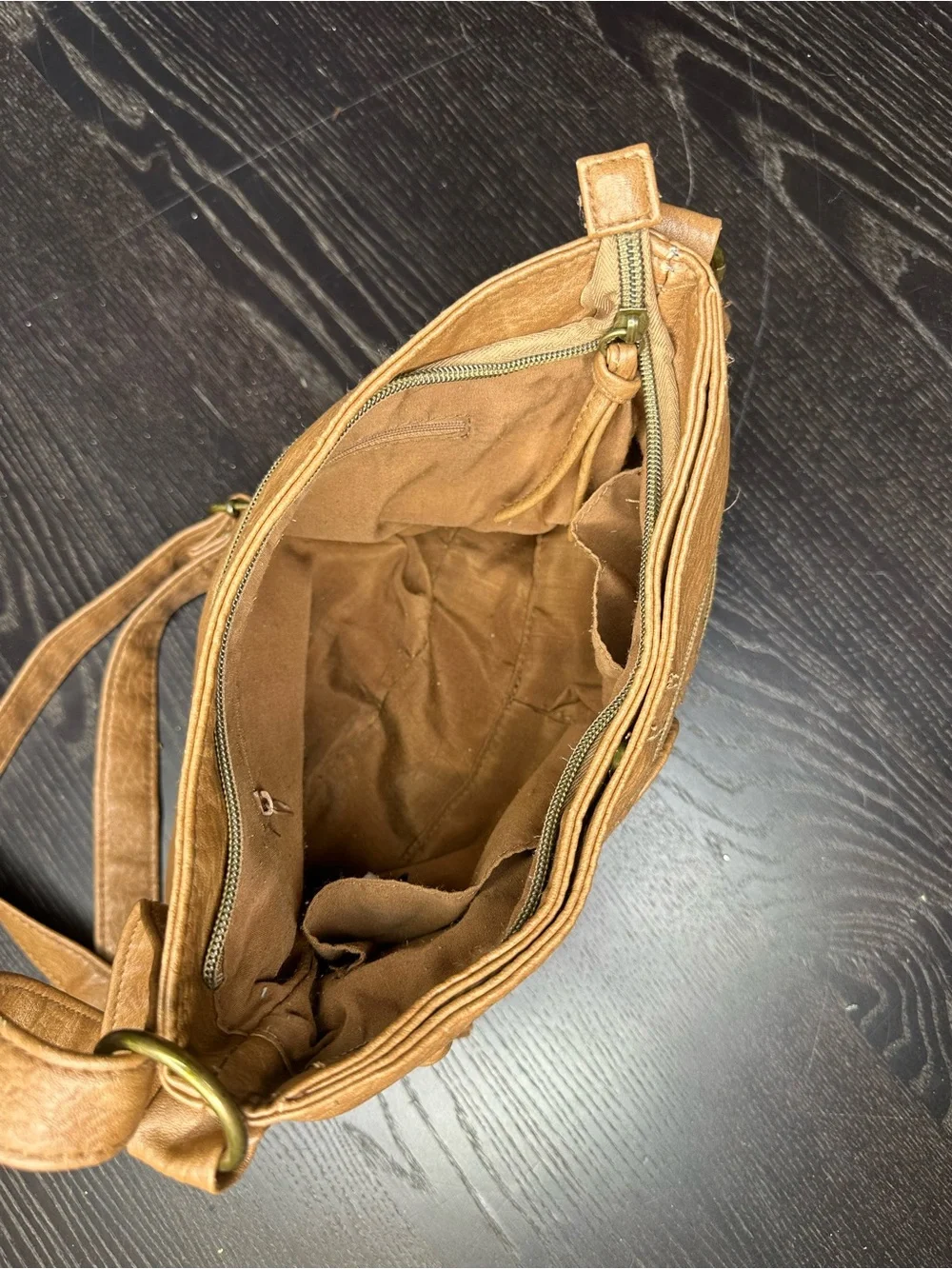 Stone & Co brand - Tan Crossbody Shoulder Bag - Purse w Brass colored Hardware